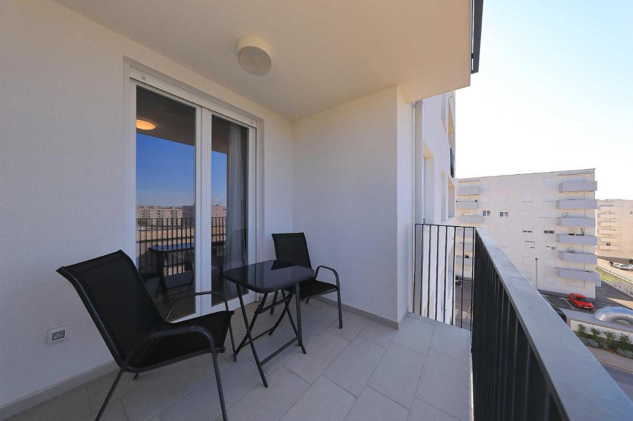 Kostela Apartman Zára Kültér fotó